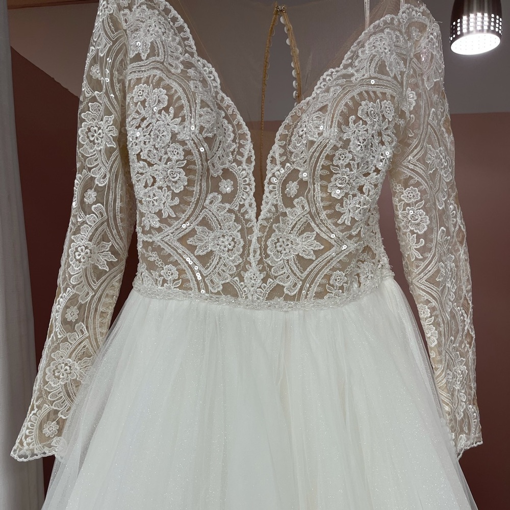 Maggie Sottero Mallory Dawn Ballgown - Picture 11 of 12